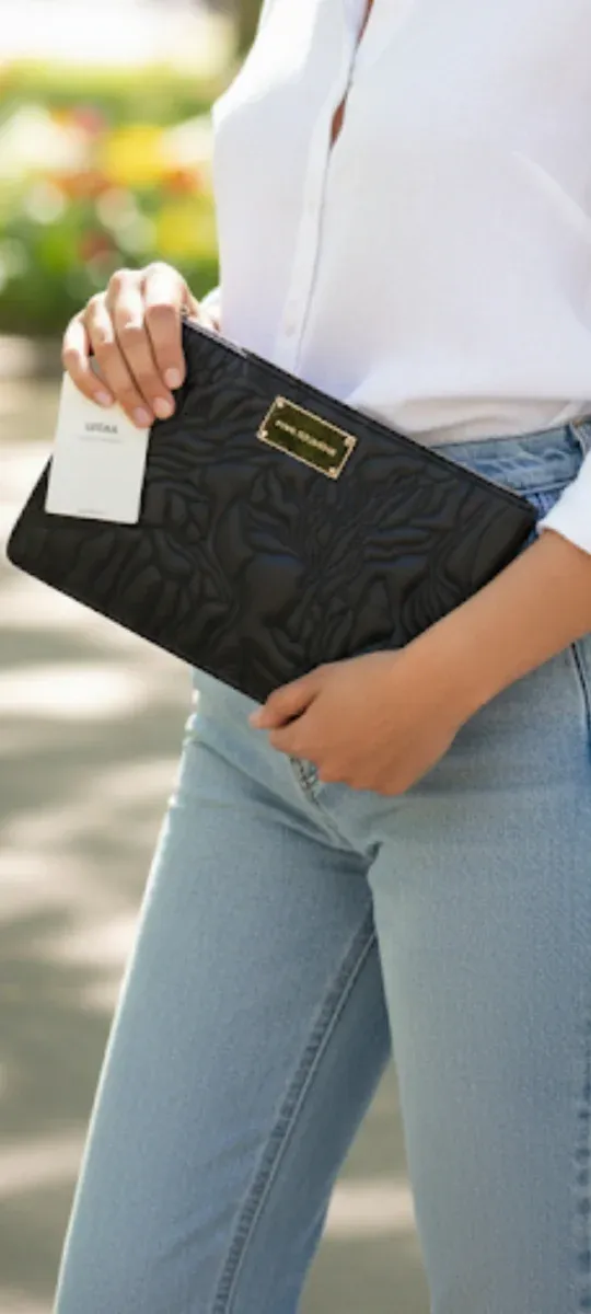 Bolso de mano Sfera negro acolchado