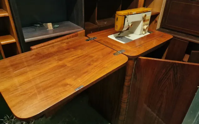 Máquina coser Alfa Superautomática 1680 y accesori