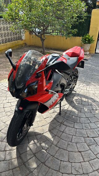 Derbi GPR 125 4T 2010 - Revisión Recién Hecha