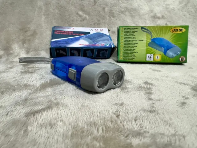 Linterna Dinamo LED Manual Sin Pilas