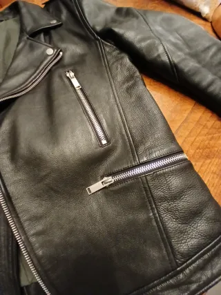 Giacca uomo pelle nera tipo chiodo