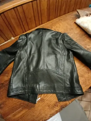 Giacca uomo pelle nera tipo chiodo