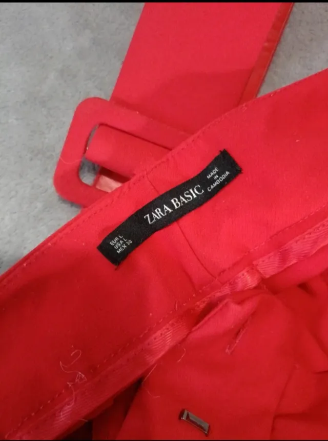 Pantalón Zara Rojo Pinzas Talla M