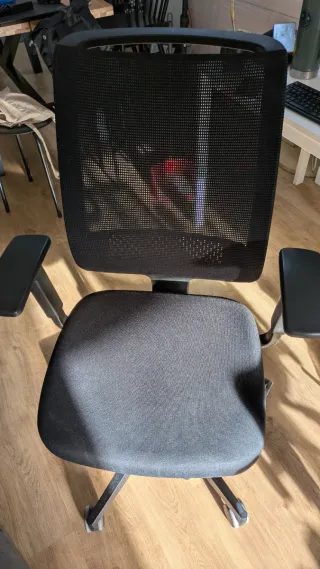 Silla de escritorio Steelcase Air Negra