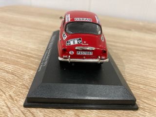 Coche miniatura SAAB 96V4 Rally 1972