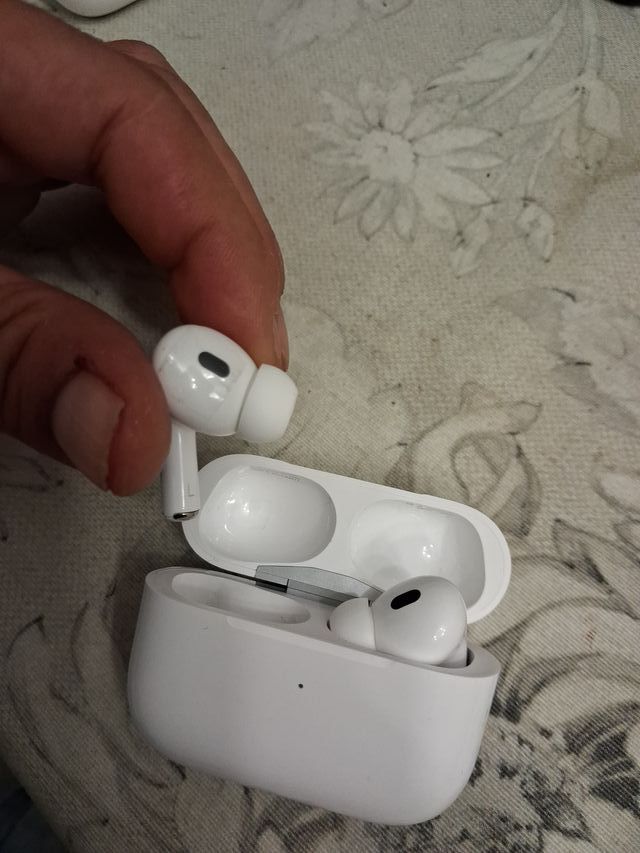 Apple AirPods Pro Funda Blanca