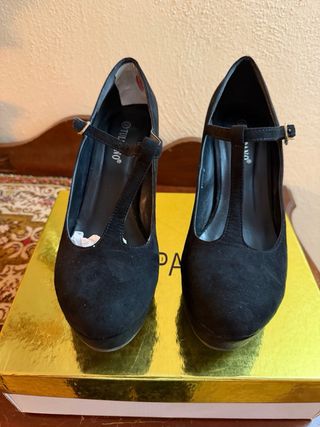 Scarpe con tacco nere