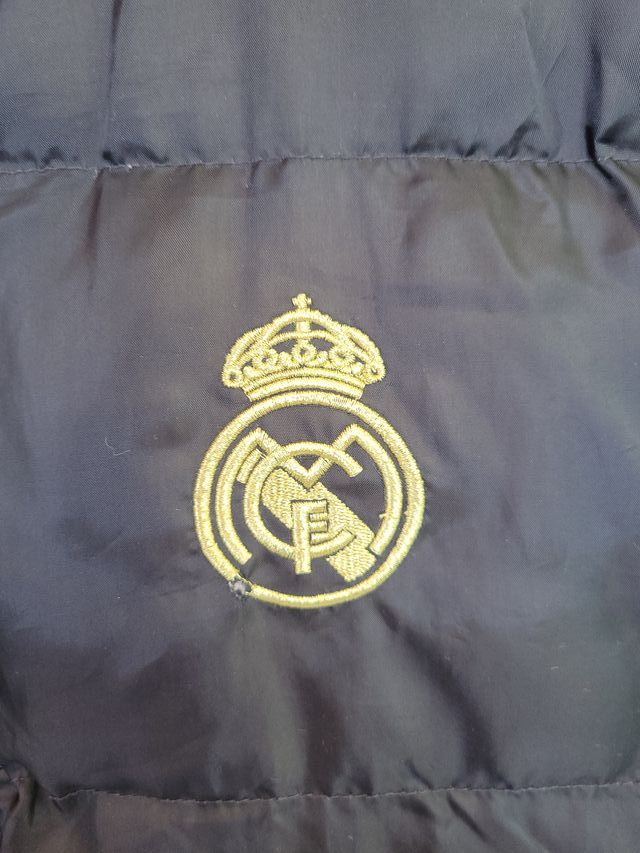 Chaqueta Real Madrid acolchada negra Talla L
