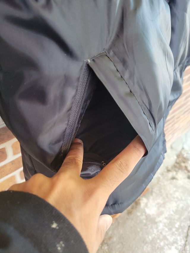 Chaqueta Real Madrid acolchada negra Talla L