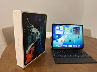 Ipad PRO (12.9 Pulgadas) de 3ra Generación +teclad