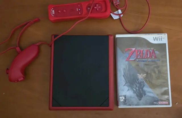 Nintendo Wii Roja + Juego Zelda