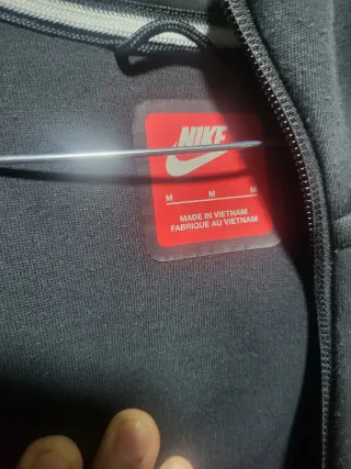 Nike Tech negro original