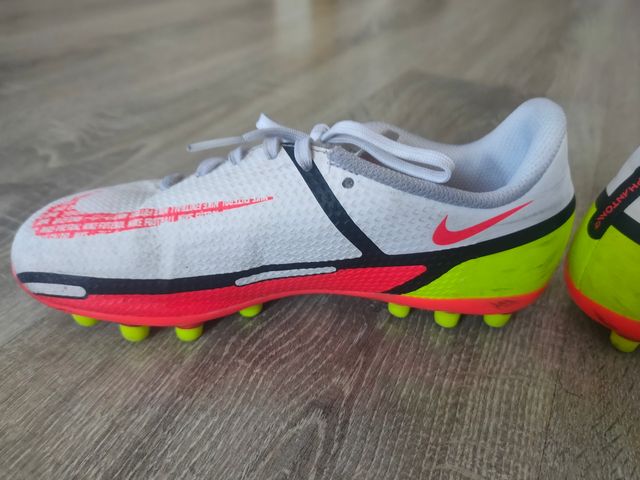Botas fútbol Nike Phantom Talla 32