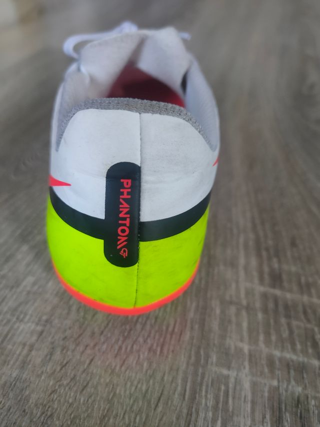 Botas fútbol Nike Phantom Talla 32