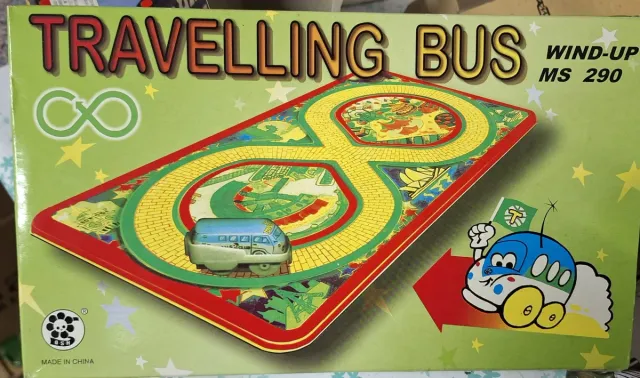 Autobus Viaggiante di Latta MS 290