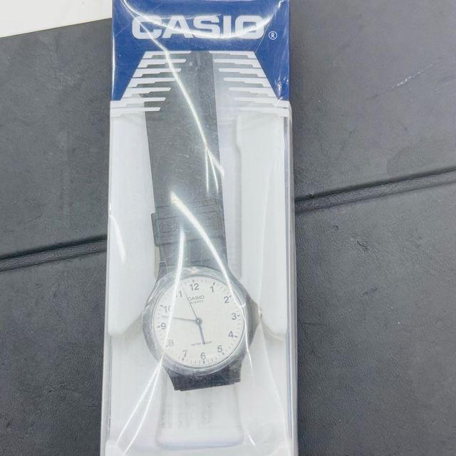 Orologio Casio Uomo Resina Nero Quadrante Bianco