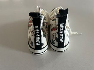 Zapatillas estilo converse Disney Talla 37