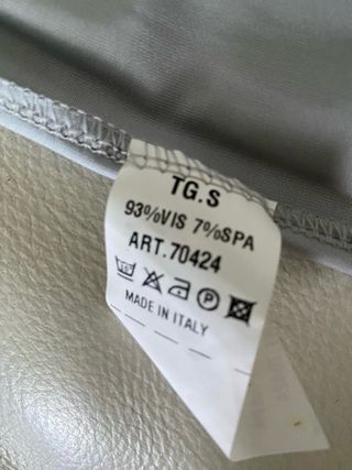 Vestitino con bretelline e brillantini