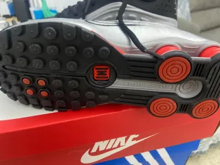 Botas Nike Shox R4 Negras Rojas