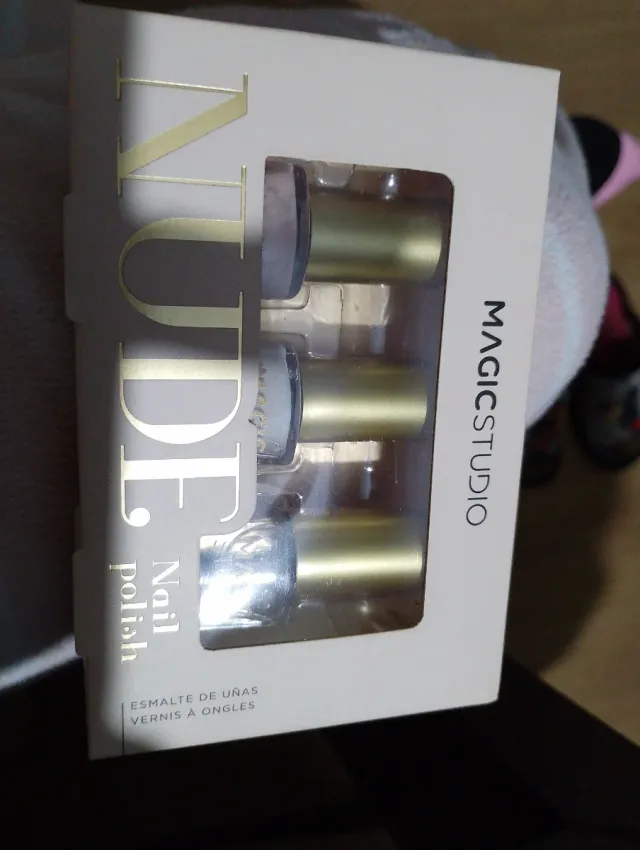 Set 3 Esmaltes Uñas MAGIC STUDIO