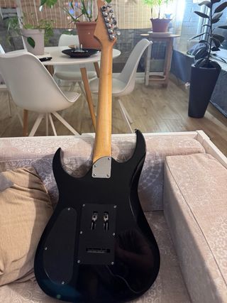 Guitarra Eléctrica Negra