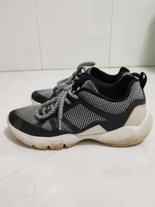 Tenis Zara Negro Talla 35