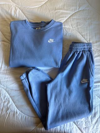 Conjunto Nike Sudadera y Pantalón Azul