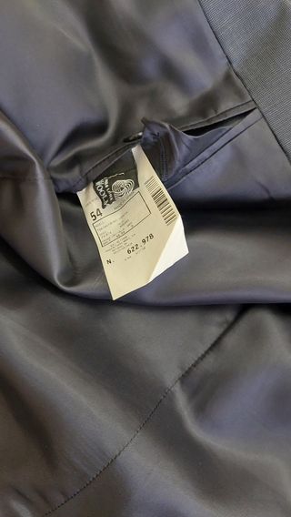 Traje de hombre gris