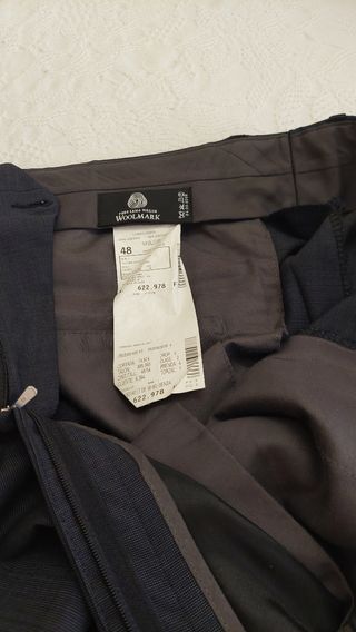 Traje de hombre gris