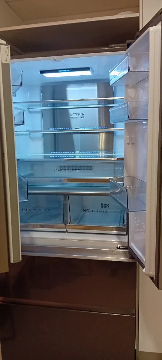 Frigorífico Americano Haier. Modelo HB18FGSAA.