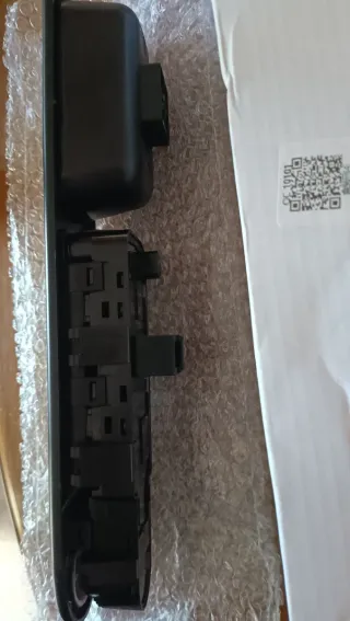 Botonera Elevalunas Peugeot 207