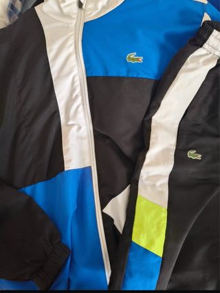 Conjunto Deportivo Lacoste + gratis pantalon