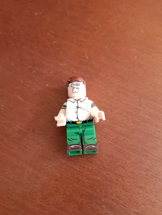 Minifigura Peter Griffin Family Guy 3