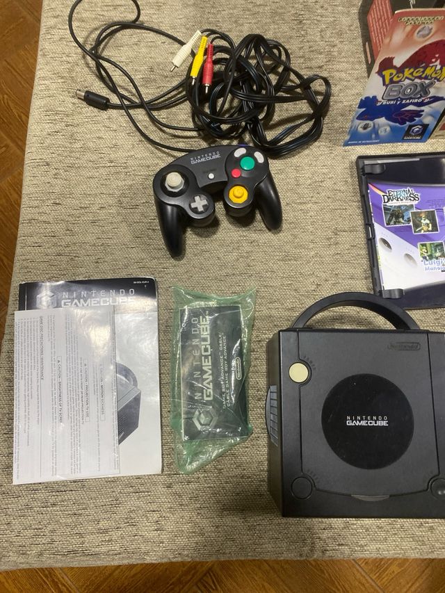 Nintendo Gamecube + Pokémon Box, Colosseum, Channe