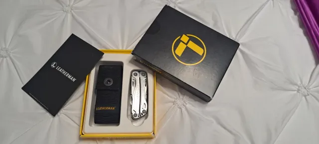 Multiherramienta  Leatherman mod. Sidekick 831439.