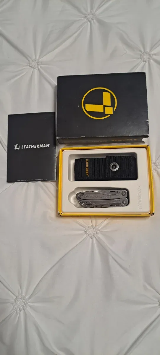 Multiherramienta  Leatherman mod. Sidekick 831439.