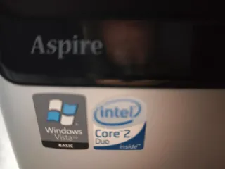 Torre PC Acer Aspire T660 con Lubuntu