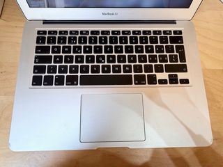 MacBook Air 13.3 128GB 4GB 2014 Plata