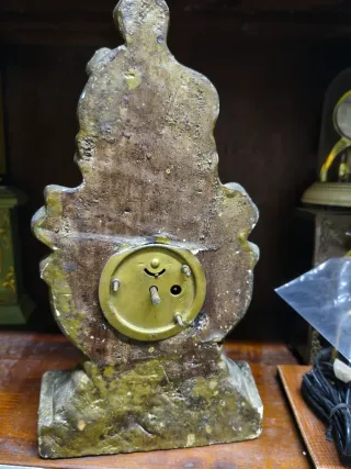 Orologio da tavolo antico dorato