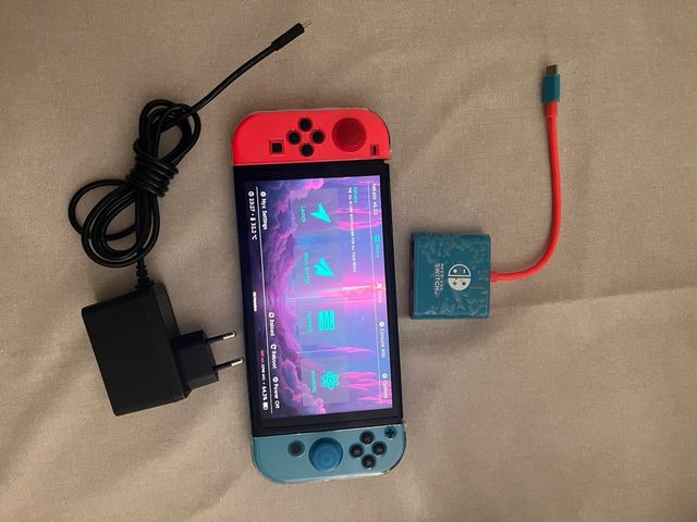 Nintendo Switch OLED Azul/Rojo