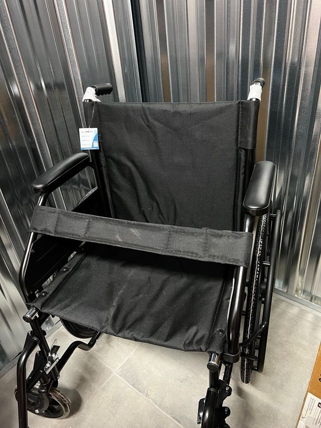 Silla de Ruedas Manual Plegable