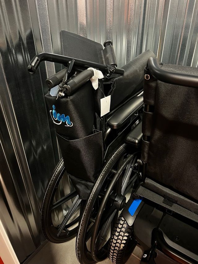 Silla de Ruedas Manual Plegable