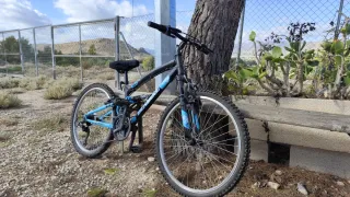 Bicicleta infantil 18 velocidades 24"