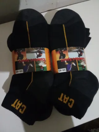 Calcetines CAT gordos negros y amarillos
