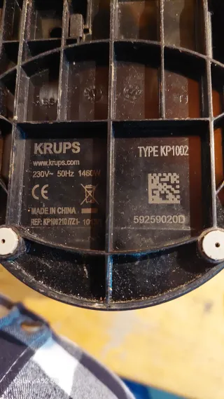 Cafetera Dolce Gusto Blanca para piezas