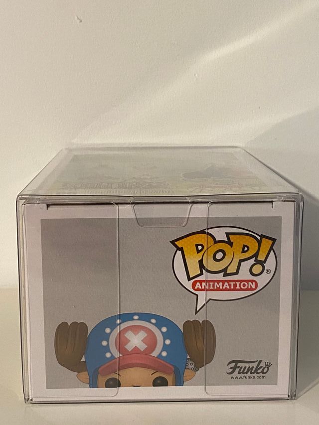Funko Pop 99 Tony Tony Chopper One Piece Flocked