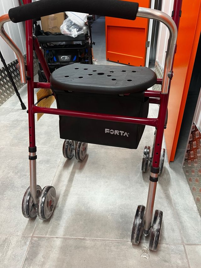 Andador Forta Koala Giro con Asiento