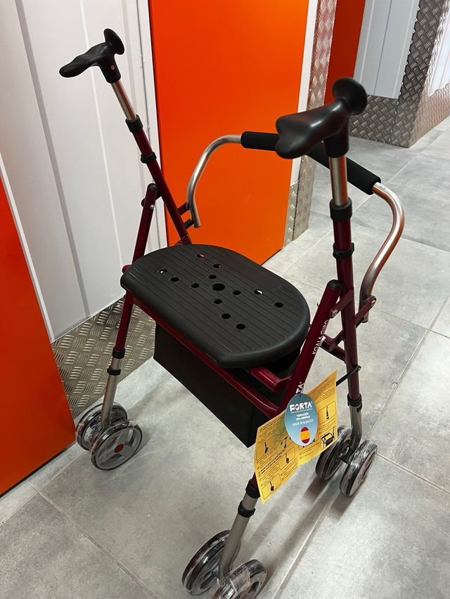 Andador Forta Koala Giro con Asiento