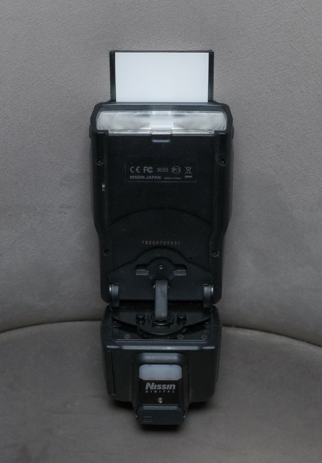 Flash Nissin i60A + Emisor Air 1 para cámaras Fuji