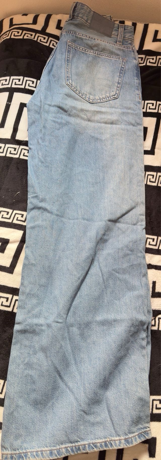 Pantalón ancho skater